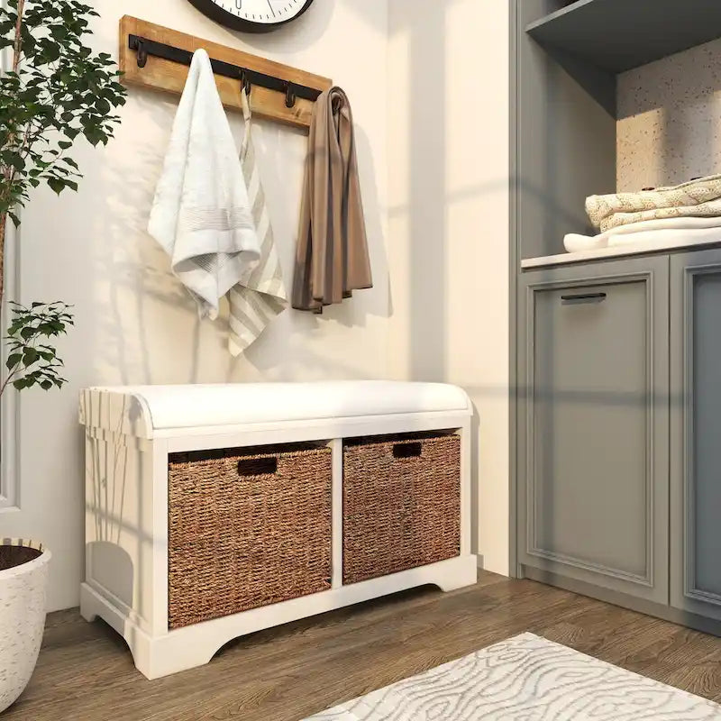 Banc de rangement en bois blanc avec paniers en jonc de mer marron et coussin d'assise – Siège simple, 86,4 cm (L) × 40,6 cm (l) × 50,8 cm (H)